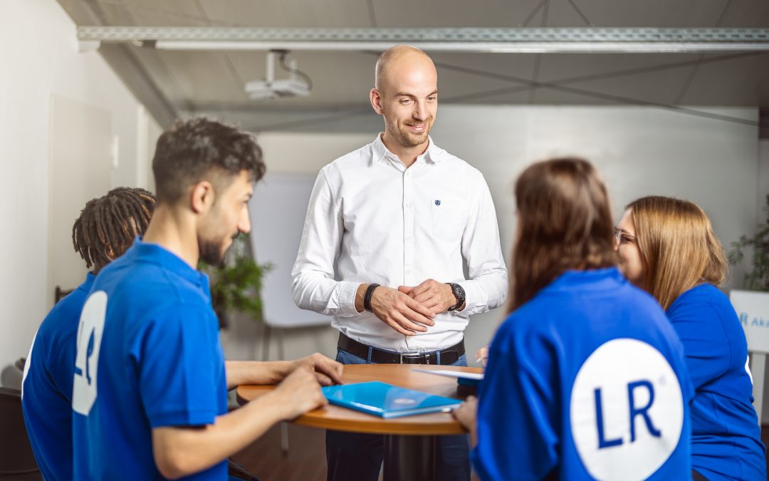 Gebäudereinigermeister (m/w/d)